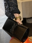 Звезды с Belle du jour clutch