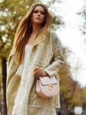 Звезды с Drew Shoulder Bag