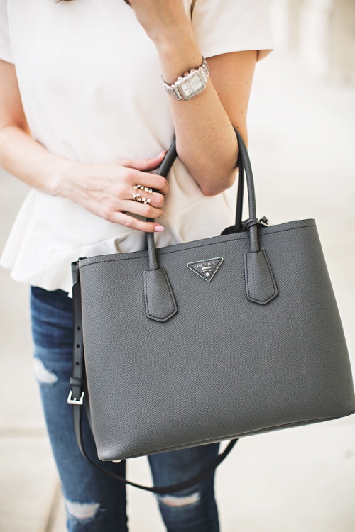 Звезды с Saffiano leather tote bag